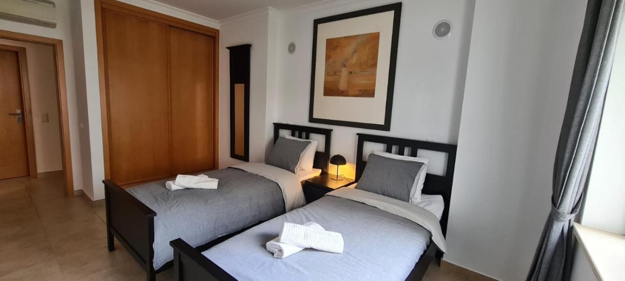 Lagos Apartment Екстериор снимка